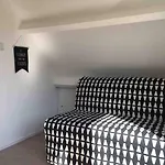 بيت للعطل The House